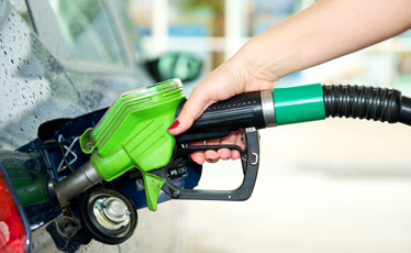 機動車到撬裝式加油站加油也要熄火加油